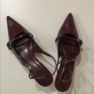 Elegant Burgundy Pointed-Toe Women's Shoes